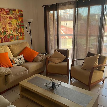 2 Bedroom Apartment Jardines Canarios Los Cristianos Tenerife アロナ エクステリア 写真